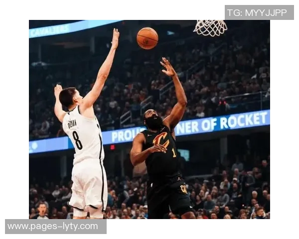 阿特金森称赞莫布里接球位置改善能在包夹中迅速做出分球反应 阿特金森称赞莫布里接球位置改善能在包夹中迅速做出分球反应