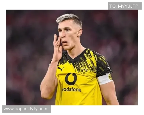 施洛特贝克：与拜仁的8分差距并非不可逾越我们会抓住对手的失误机会