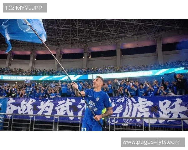 武汉三镇计划租借巴西边锋卡洛斯阿尔贝托并附加买断条款 武汉三镇计划租借巴西边锋卡洛斯阿尔贝托并附加买断条款